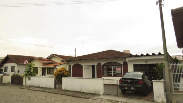 Casa à venda com 3 dormitórios em Bucarein, Joinville cod:2201 - Foto 3