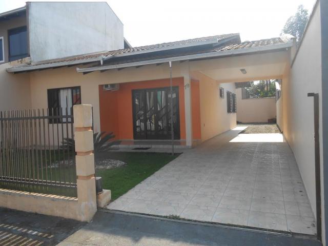 Casa à venda com 3 dormitórios em Adhemar garcia, Joinville cod:2199