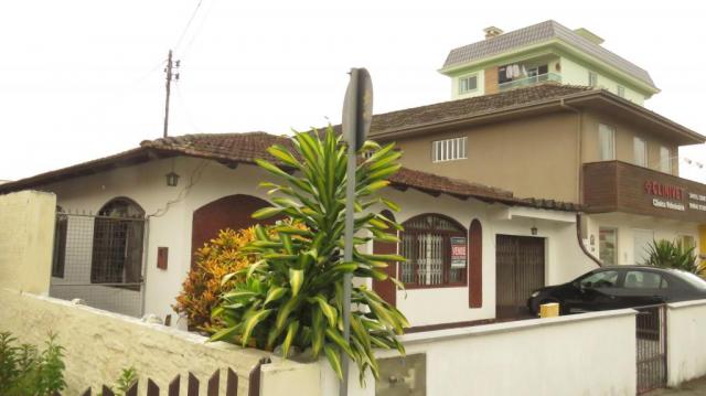Casa à venda com 3 dormitórios em Bucarein, Joinville cod:2201 - Foto 4