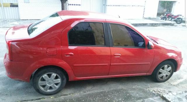 Renault Logan - Foto 2