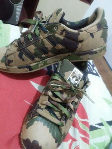 tenis adidas feminino camuflado