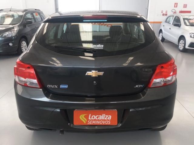 ONIX 2018/2019 1.0 MPFI JOY 8V FLEX 4P MANUAL - Foto 6