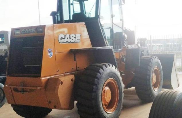 Pá carregadeira, Case W20E, ano 2014 - Foto 5