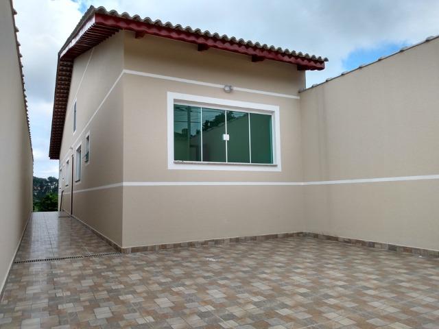 Casa Térrea Linda Com Suíte! Acabamento Fino! Use o FGTS na Entrada! Com Suíte