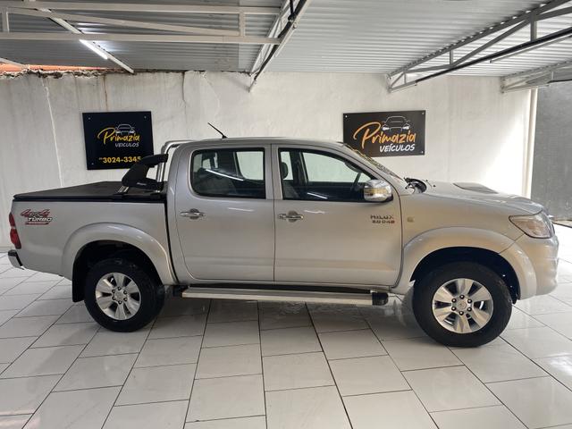 Hilux 3.0 STD 2013 Turbo Disel 4X4 - Foto 2