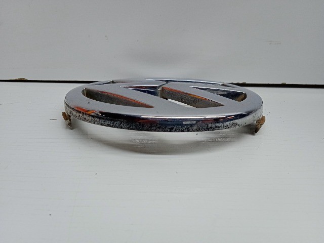 1044 Emblema Vw Grade Dianteira Gol Parati Saveiro Fox G4 - Foto 4