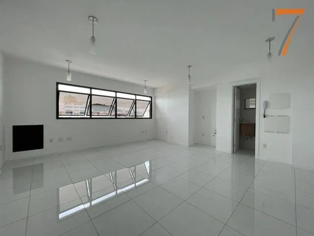 Sala à venda, 32 m² por R$ 400.000,00 - Coqueiros - Florianópolis/SC