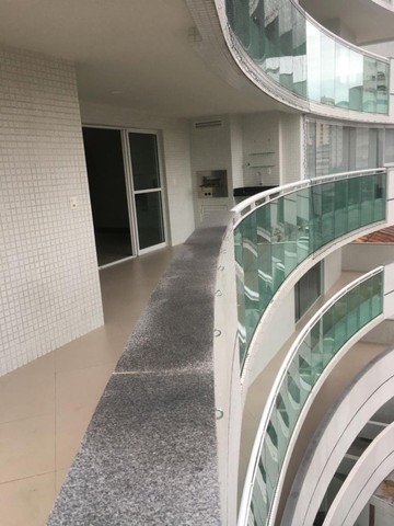 Apartamento para aluguel possui 176 metros quadrados com 3 quartos em Nazaré - Belém - Par - Foto 14