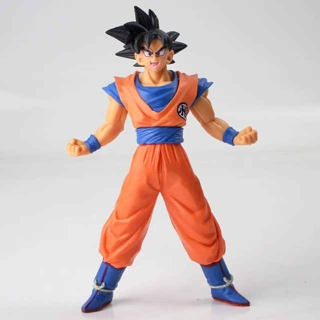 Dragon Ball Super Attack Collection Super Saiyajin Blue Vegeta 18 cm  (37092)