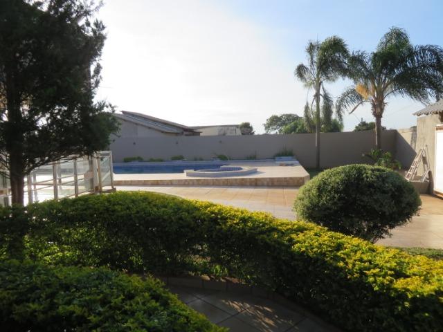 Excelente Casa, 3 quartos, 3 suites, Edícula, Churrasqueira, Condominio Fechado - Foto 6