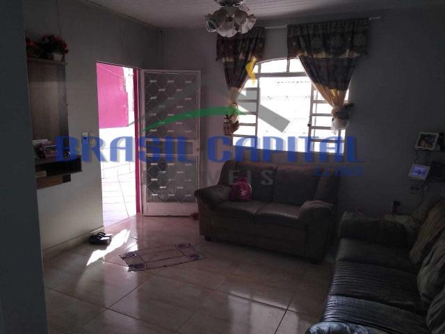 Qr 513 casa com 03 quartos s/ 01 suíte, reformada , Finnacia e pode usar FGTS - Foto 2