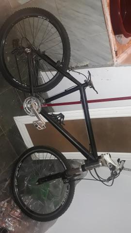 Bicicleta aro 26 - Foto 2