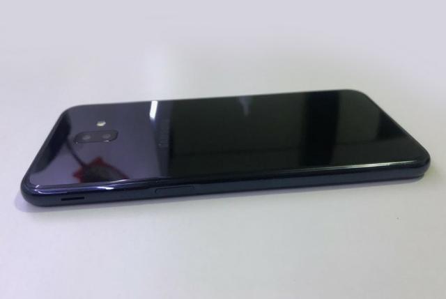 Samsung J6 Plus - 32GB - Foto 4