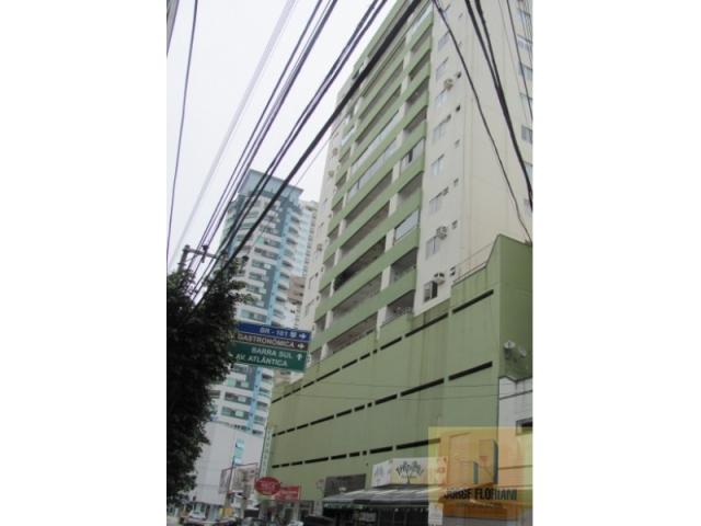 Apartamento para alugar com 2 dormitórios em Centro, Balneário camboriú cod:2576