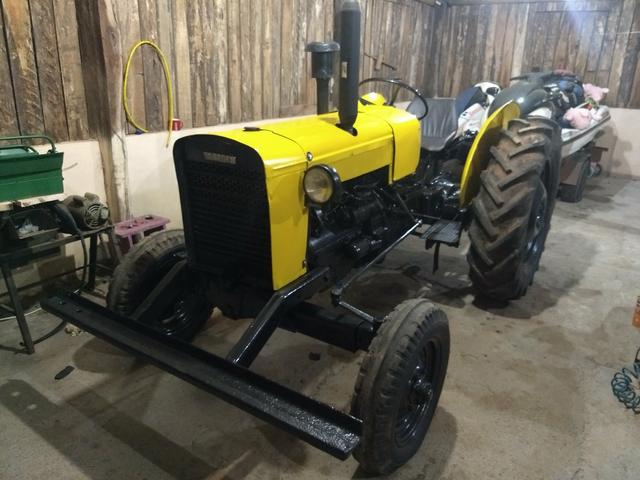 Vendo trator valmet com preto e revisado - Foto 2