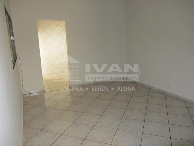 Casa para alugar com 3 dormitórios em Martins, Uberlândia cod:608152 - Foto 9