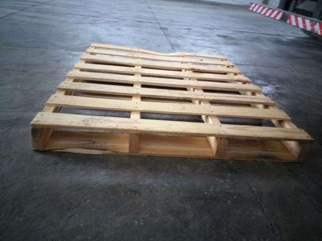 Pallet de madeira - Foto 4