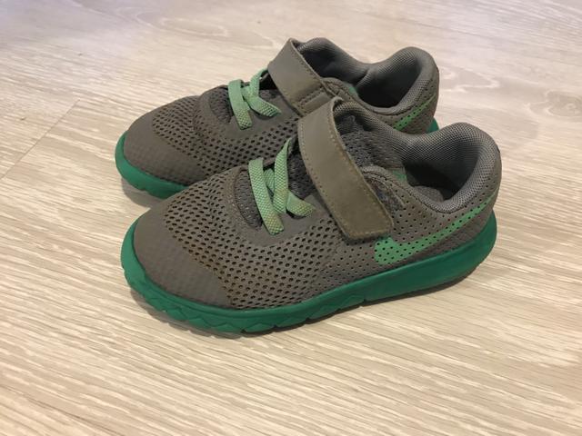 Tênis Nike infantil