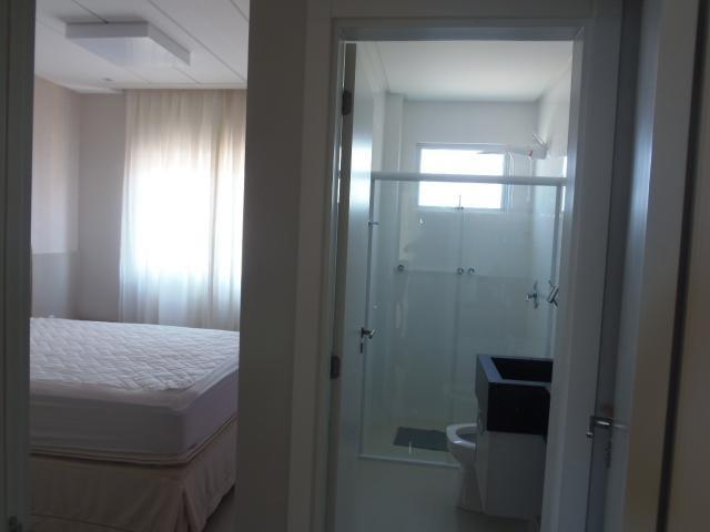 Apartamento 04 Suites _ Vista panorâmica para o mar_ Meia praia - Foto 14
