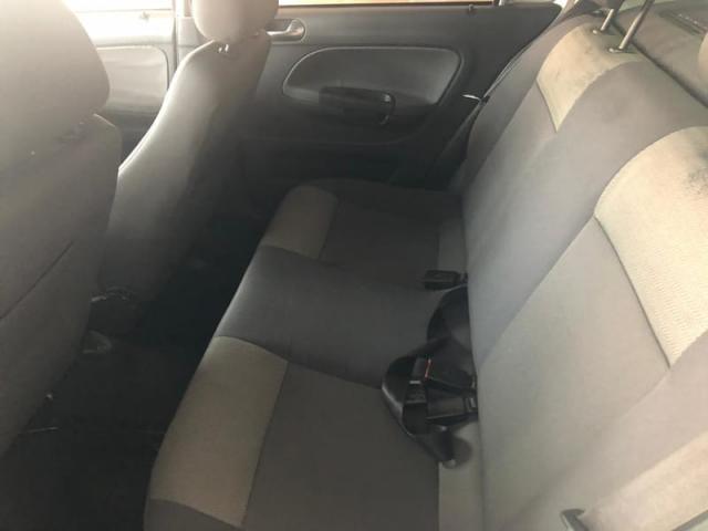 VOLKSWAGEN VOYAGE 1.0 8V G5 4P - Foto 4