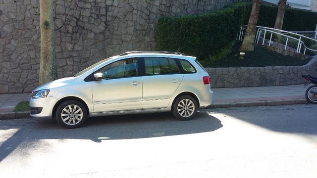 Volkswagen Spacefox Trend I-Motion 1.6 Total Flex 8V - Foto 4