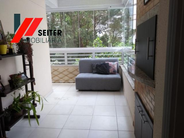 Apartamento mobiliado de 3 domitorios e 2 vagas para locaçao bairro itacorubi florianopoli - Foto 2