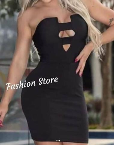 Vestido decote busto balada preto tam único com bojo