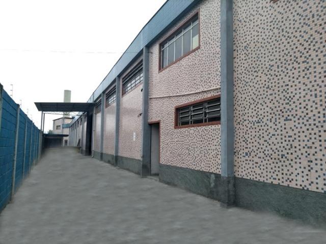 Galpão indurtial em reforma, 2.206 m², ter. 2.976 m², zup 1, Cumbica Guarulhos SP