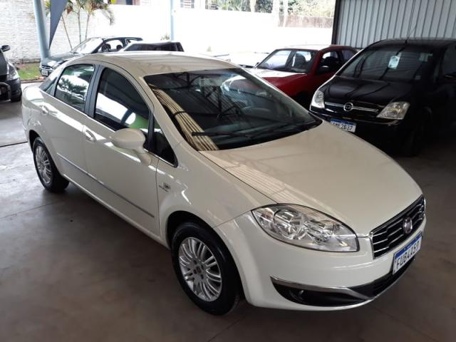 FIAT LINEA ESSENCE DUALOGIC 1.8 16V 2015 - Foto 6