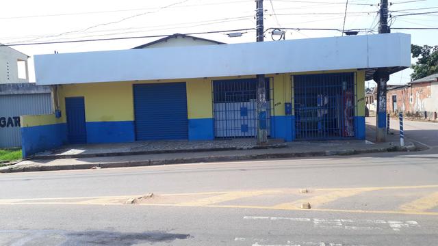 Vende-se casa com pontos comerciais - Foto 14