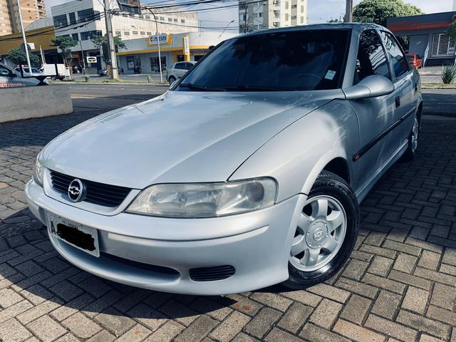 Vectra - Foto 2