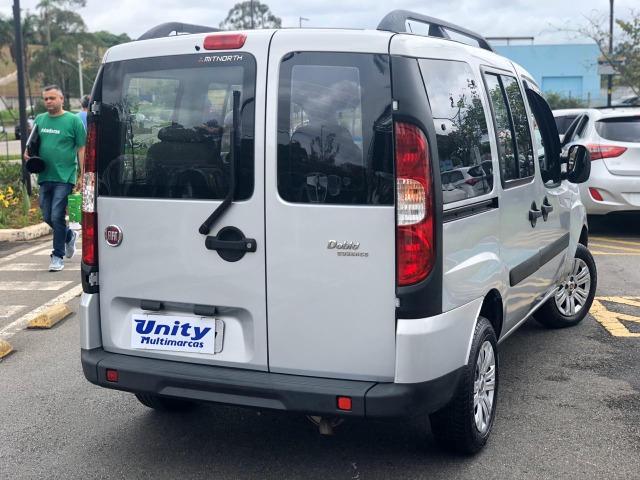 Fiat Doblo Essence 1.8 Flex Completo 7 Lug. prata - Foto 3