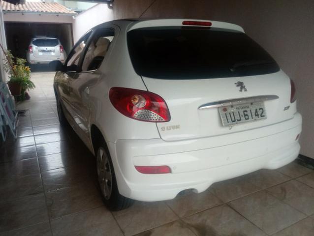 Peugeot 207 XR 1.4 2013 abaixo da fipe
