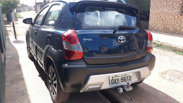 Etios Cross 1.5 2015 - Foto 2
