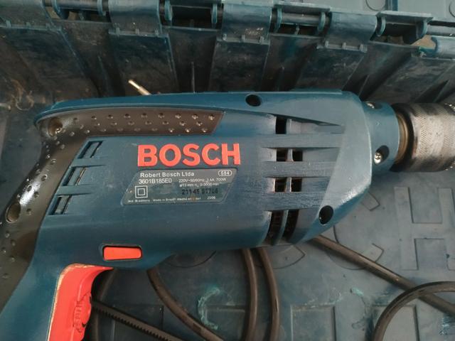 Furadeira Bosch Profissional - Foto 4