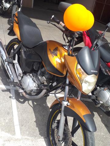Vendo titan ex completa 2010