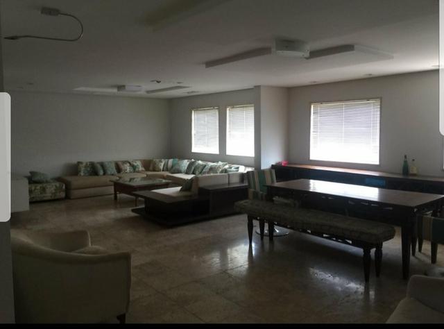 Vendo uma Belíssima Cobertura no Edifício Barão dos Solimões - Foto 11
