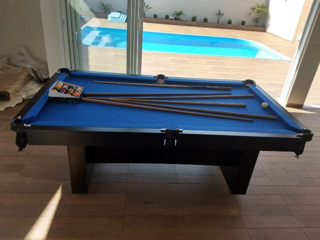 Mesa de Bilhar Preta Tx Tecido Azul Modernizando seu ambiente