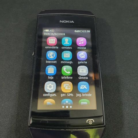 Nokia Asha 305