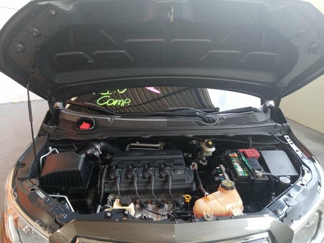 Vendo um gm/ prisma 1.0 lt completo 65km 2014/2015 - Foto 6