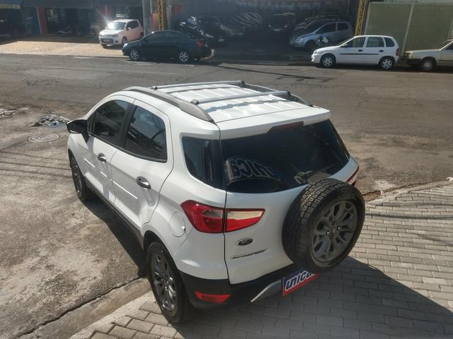 Ford Ecosport 1.6 4P Freestyle Flex - Foto 9