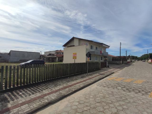 Terreno de 450 m² do lado da Avenida principal em Itapoá SC, pronto para construir - Foto 13