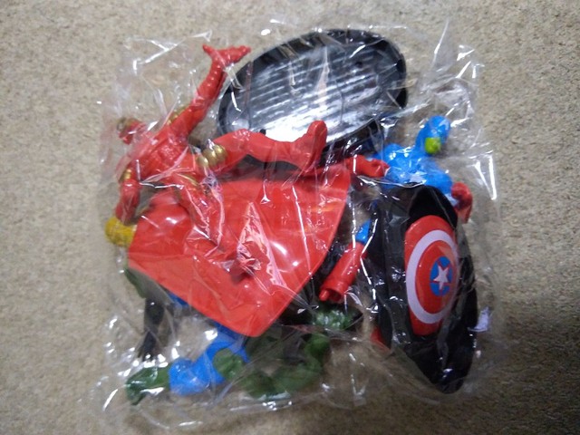 04 Miniaturas: Capitão América / Homem de Ferro / Hulk / Thor - Foto 4