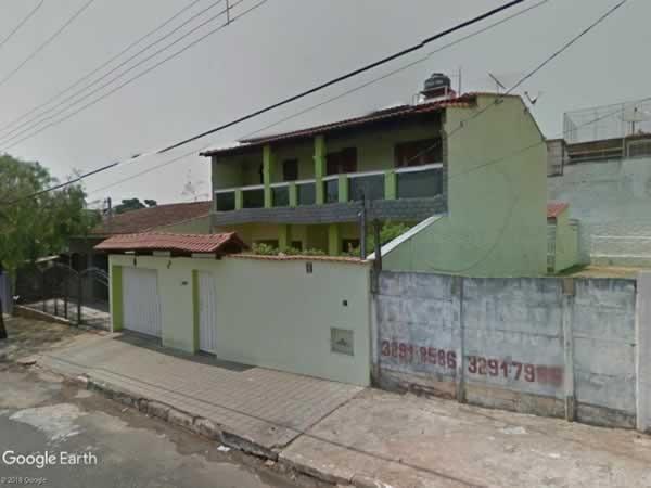 G) JB8462 - Casa com 250m² em Alfenas - Foto 2
