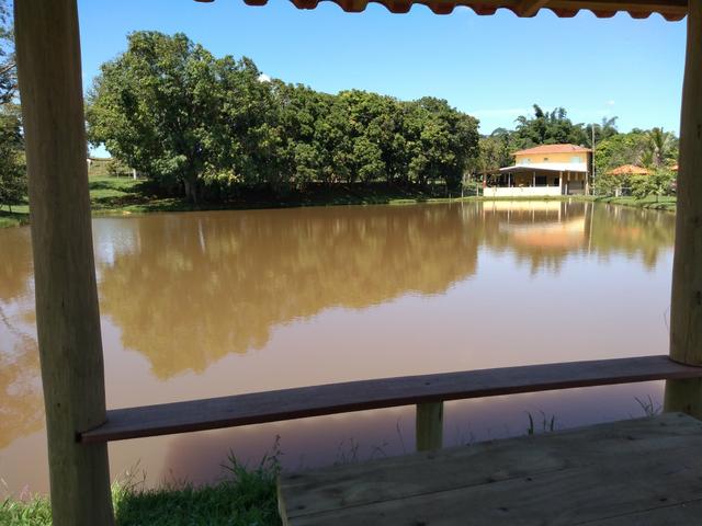 Chácara de 1 alqueire entre Ouro Verde e Petrolina, com muita água