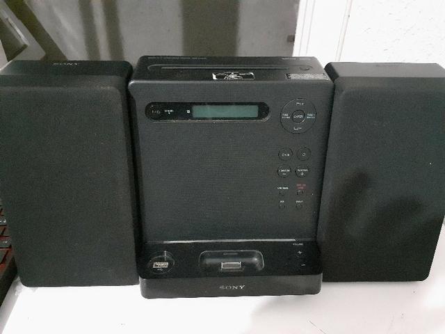 Caixa de som Sony, ótimo estado, preço negociavel