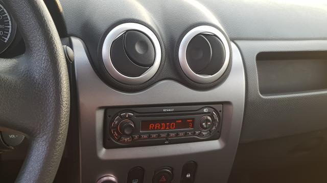 Renault Logan Exp 2011 - Foto 9