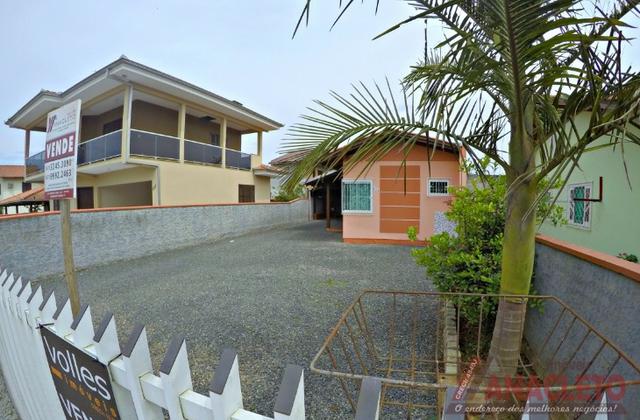 Casa próximo a praia em avenida! - Foto 2
