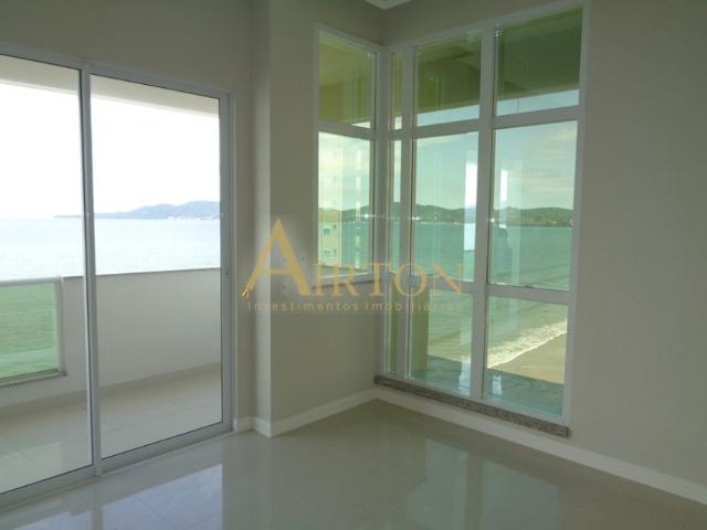 Apartamento, LA4056, 4 Suites sendo uma master, lazer completo, Frente mar em Meia Praia - Foto 8