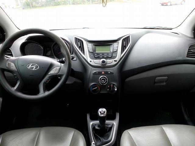HYUNDAI HB20S 1.6 COMFORT PLUS 16V - Foto 3